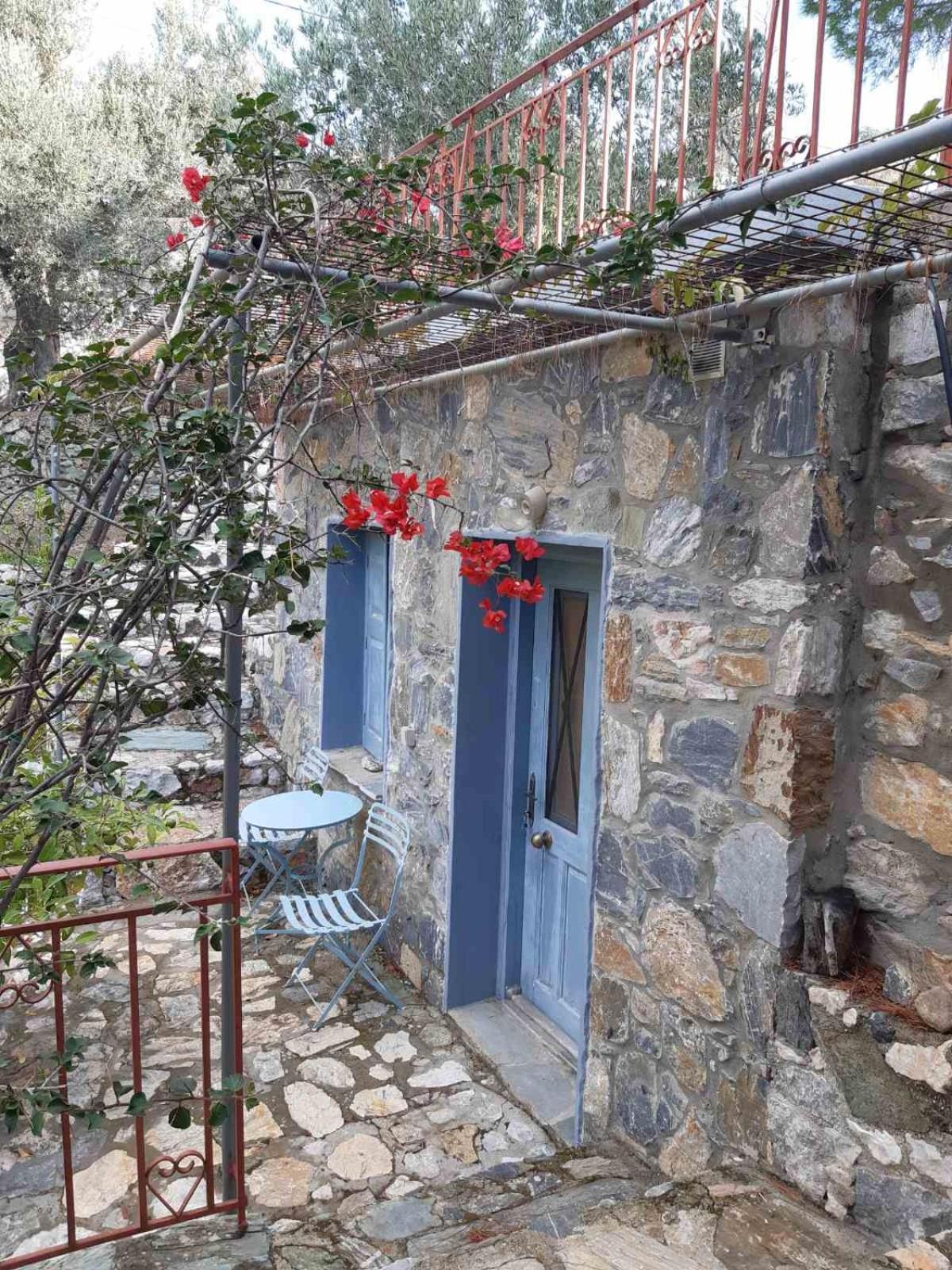 Δωμάτια Κόκκινος Πύργος 플로마리언 외부 사진