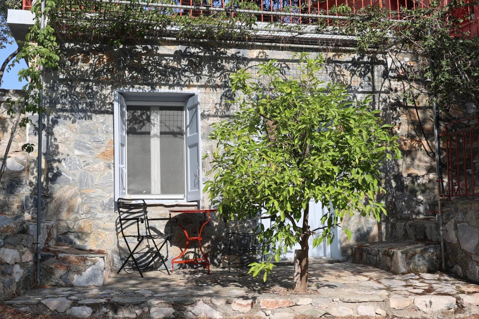 Δωμάτια Κόκκινος Πύργος 플로마리언 외부 사진