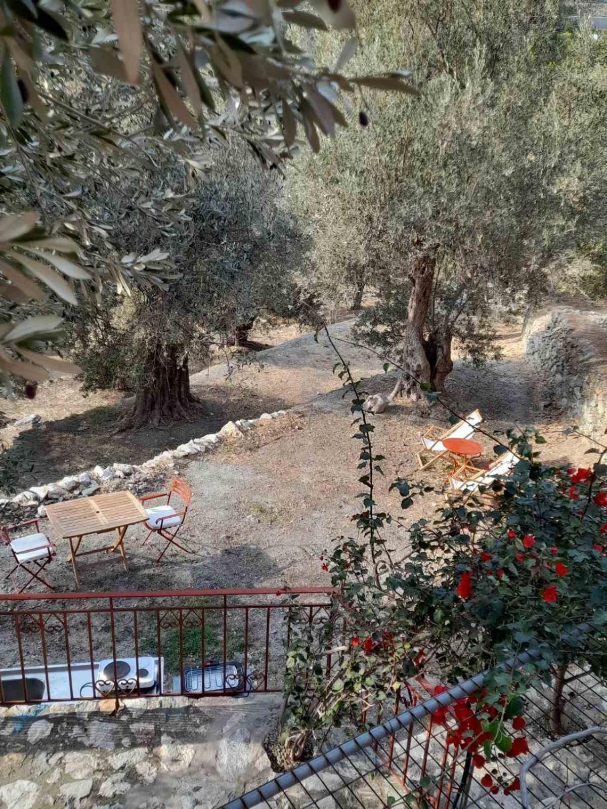 Δωμάτια Κόκκινος Πύργος 플로마리언 외부 사진